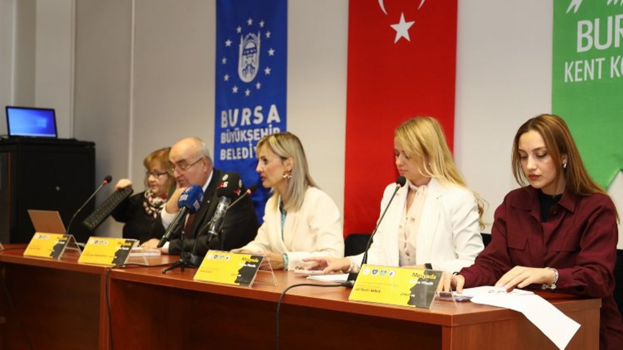 Kadına şiddetin medyaya yansımaları Bursa'da konuşuldu