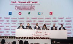 ANKARA - Altılı masanın anayasa değişikliği çalışması tanıtıldı - Muharrem Erkek ve Mustafa Yeneroğlu